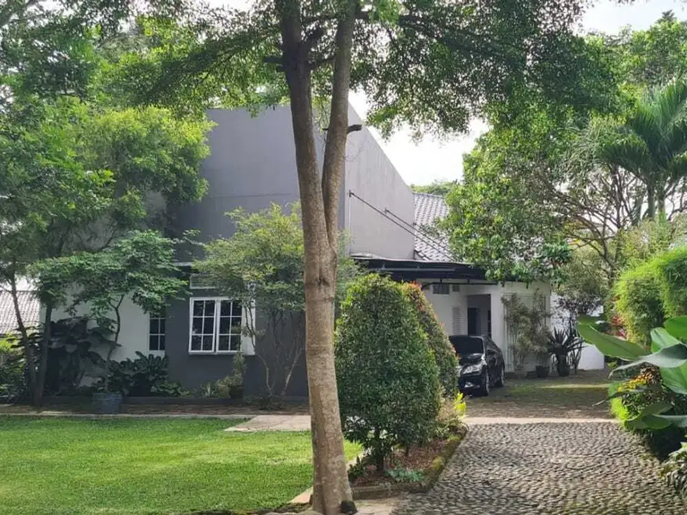 Jual Rumah rasa Villa di Mulyaharja Bogor tinggal bawa koper siap huni