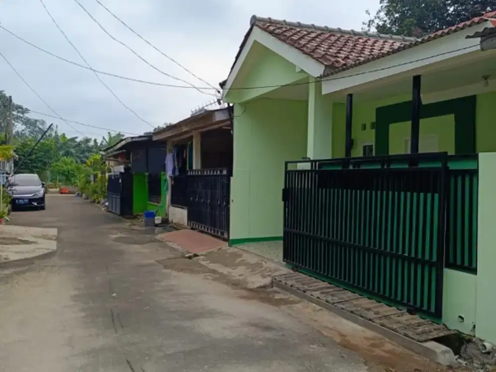 Di jual rumah dekat stasiun Cisauk dan BSD