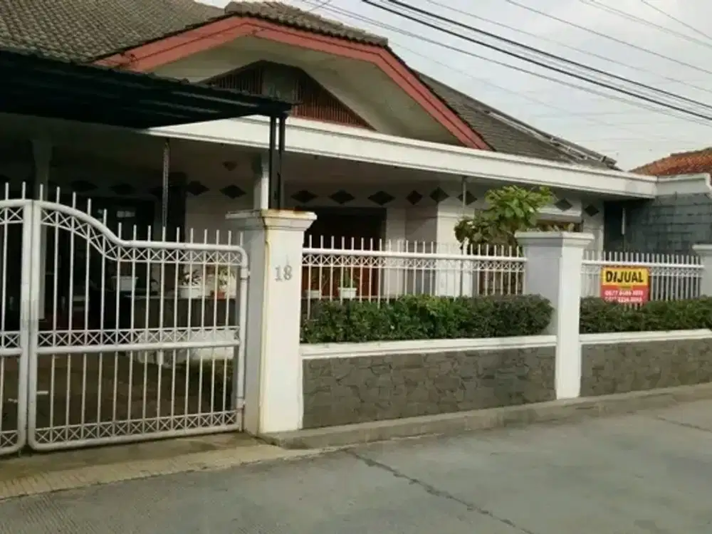 Di Jual Rumah lebar muka 17 Meter Strategis Buahbatu Kota Bandung
