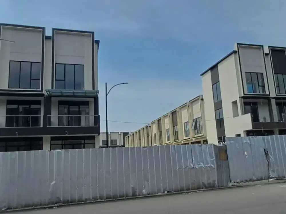 Ruko Strategis 3 Gandeng Sorrento Grande East Gading Serpong