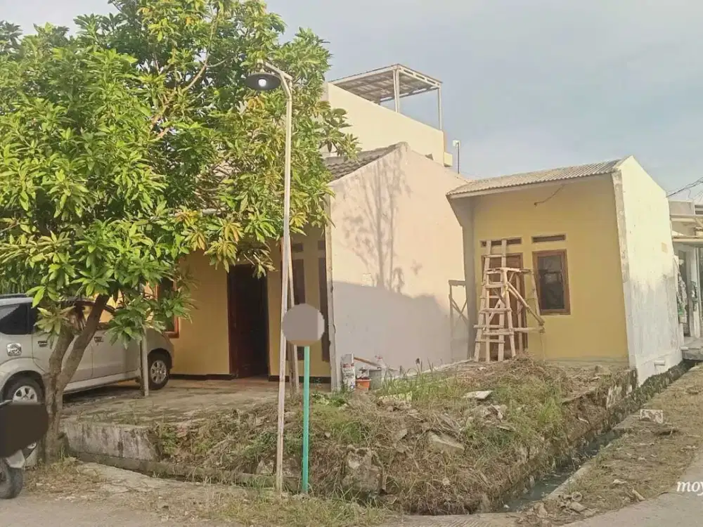 Jual cepet rumah hook 10 menit dr stasiun cikarang