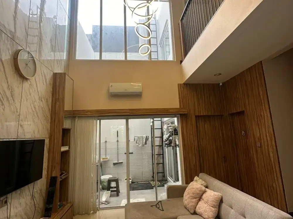 Rumah Riviera At Puri Phase 2