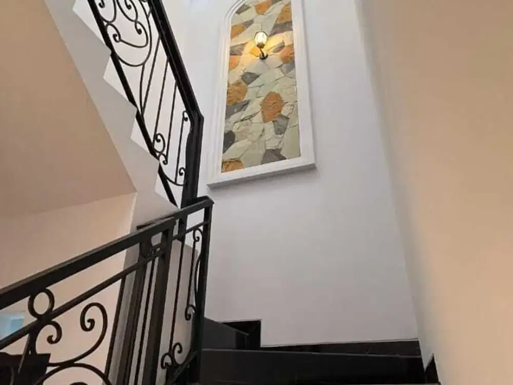 Rumah Mewah di Lenteng agung