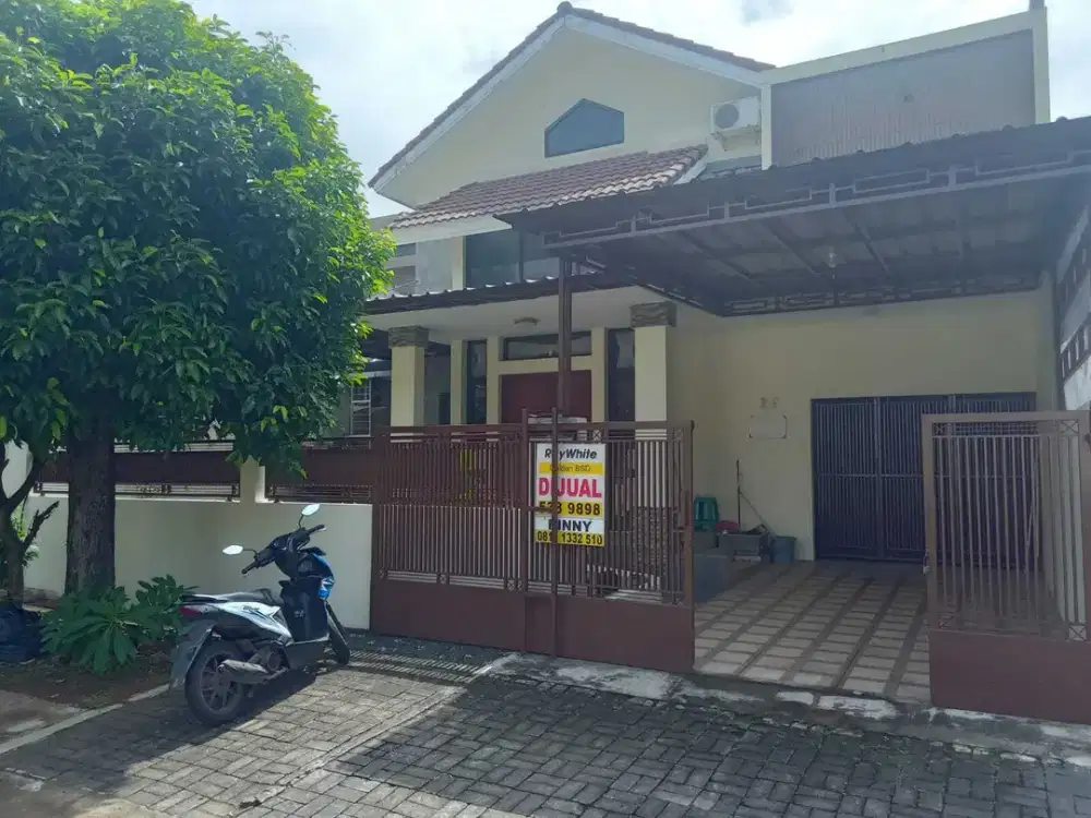 Jual rumah di Anggrek loka dekat sutle us, stasiun dan kuliner
