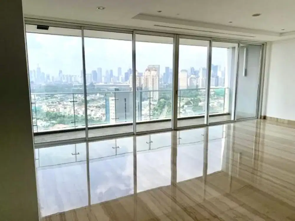 Providence Park 3+1 Size 363 sqm Fast Sale