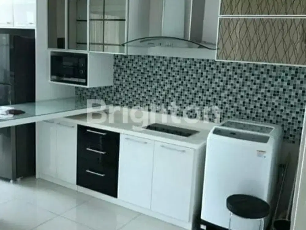 LANGKA Termurah! Apartemen Ciputra World Dkt Mayjen Sungkono, Tol