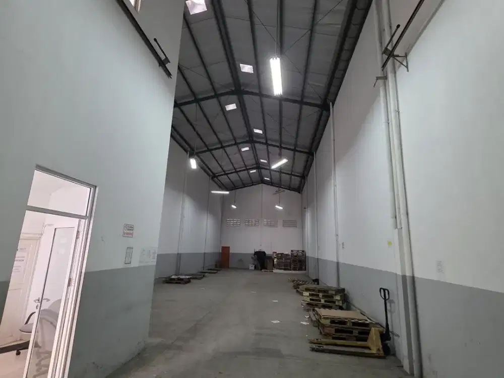 DISEWAKAN GUDANG GREEN SEDAYU BIZPARK DAAN MOGOT