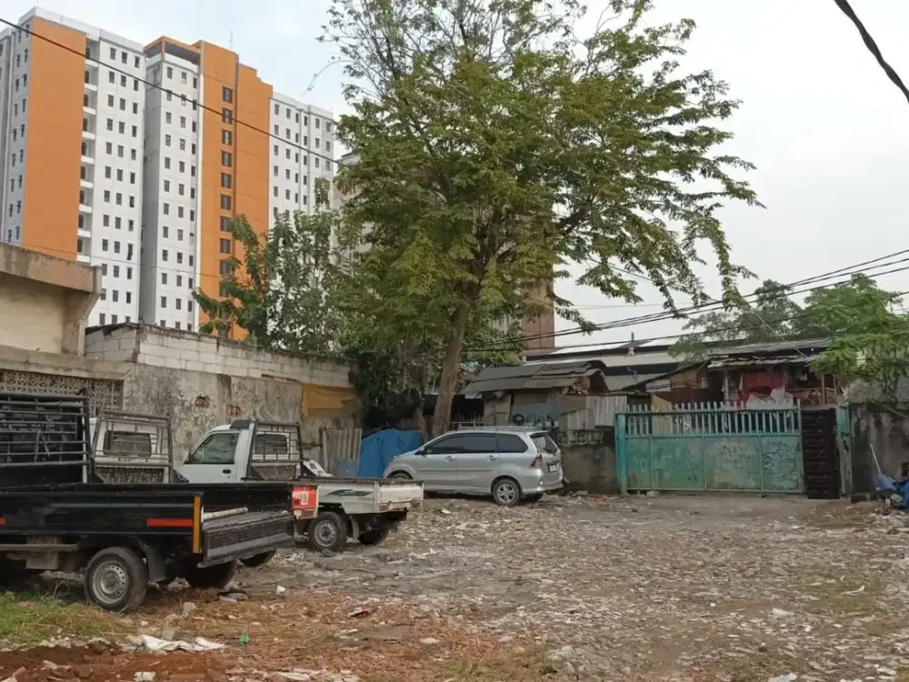 Cengkareng 5000 m2, Dekat Puri Indah-PIK, Jual Cepat Tanah 5,8 Juta/m2