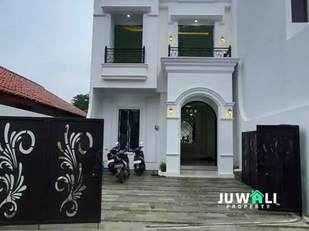 RUMAH SIAP HUNI MODERN  DI JAGAKARSA JAKARTA SELATAN