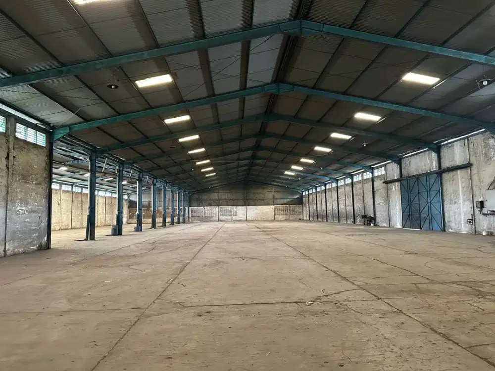 Gudang Karawaci Tangerang Luas 2.479 M2