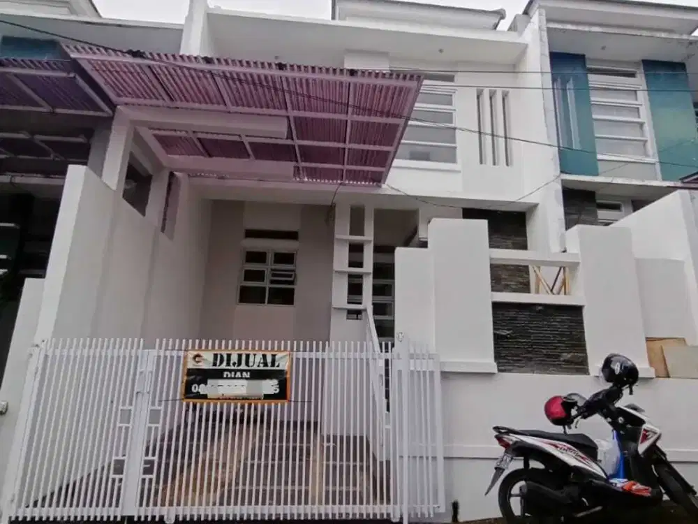 Jual Cepat! Rumah 2 Lantai Minimalis Baru Renovasi di Ciwaruga