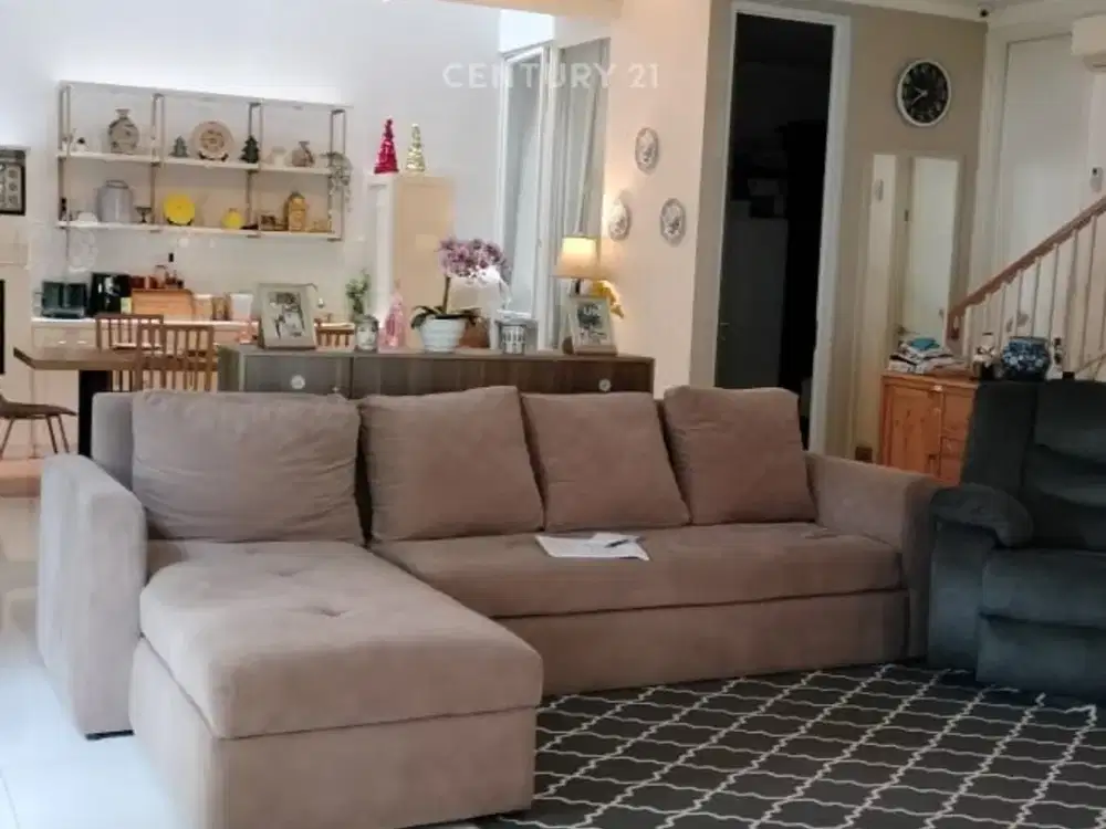 Rumah Cantik 2 Lantai Di Discovery Bintaro FN16683