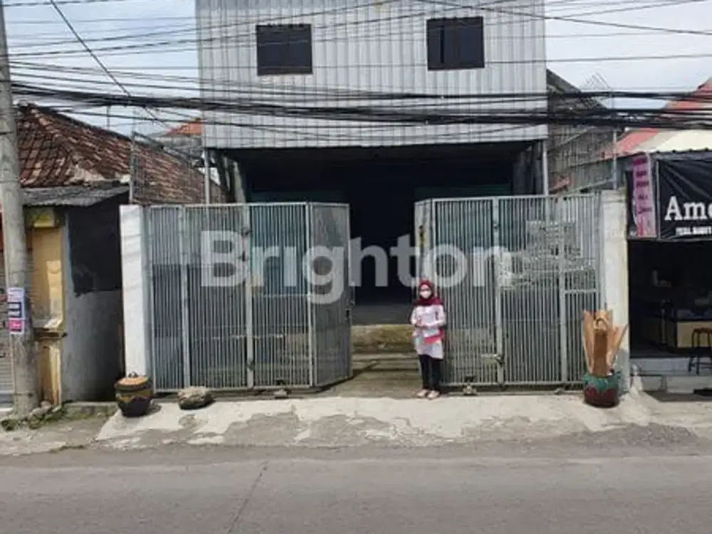 Dijual Rukan/Workshop/Gudang Kandangan, pinggir jalan Raya