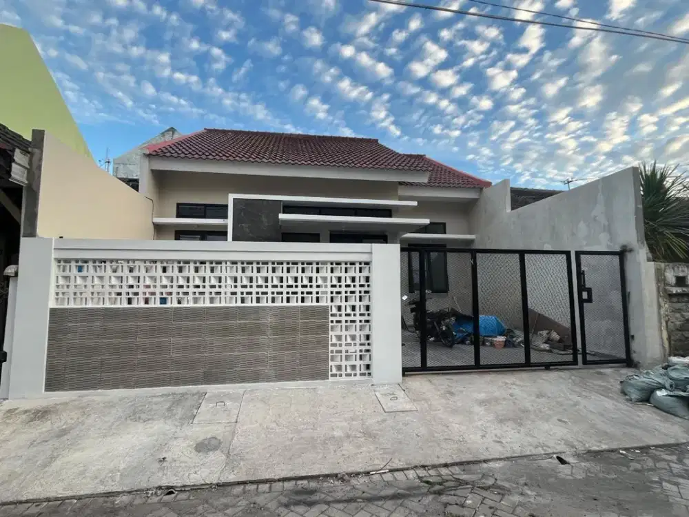 Rumah Gress Surabaya Barat, Darmo Indah Selatan Lebar 9  Harga 1 M an