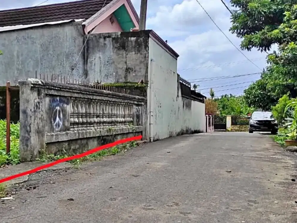 tanah strategis celentang