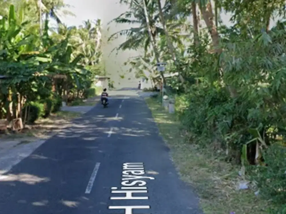 Pas tuk usaha tanah dekat balai desa pleret panjatan mangku aspal