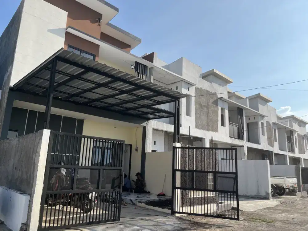 Di jual Rumah 2 lantai  lokasi mepet surabaya sukodono sidoarjo