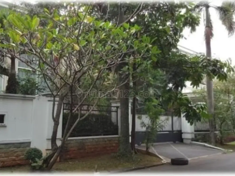 Dijual Rumah di Metro Alam Pondok Indah, Jakarta Selatan