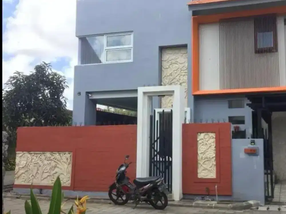 DIJUAL RUMAH MODERN STYLE ONE GATE Sistem JIMBARAN