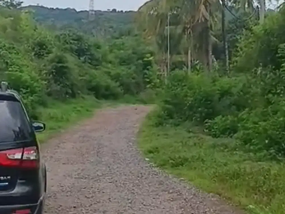 Tanah view laut dan view sirkuit di central Kuta Mandalika