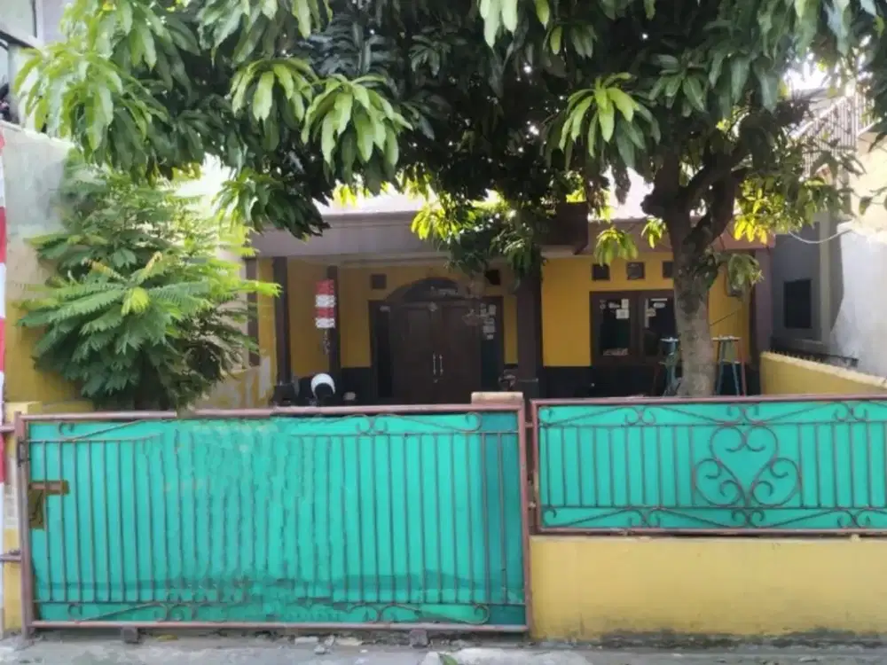 DIJUAL RUMAH dekat Pintu 2 Taman mini Indonesia indah Jakarta timur