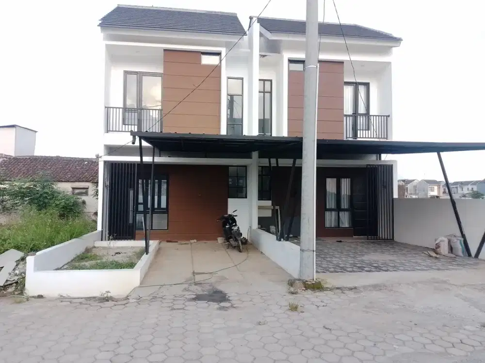 Dijual Cash / KPR. Rumah 2 lantai, Harga Terjangkau