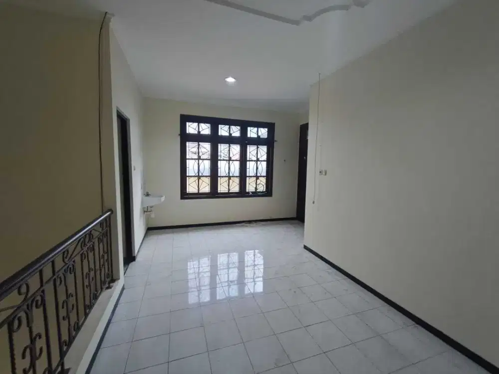 dijual murah cepat rumah dharmahusada