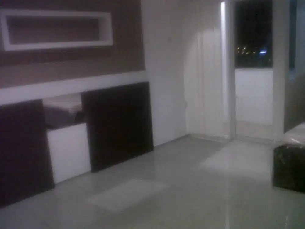 Puncak bukit golf 2 BR semi furnished dikontrakkan