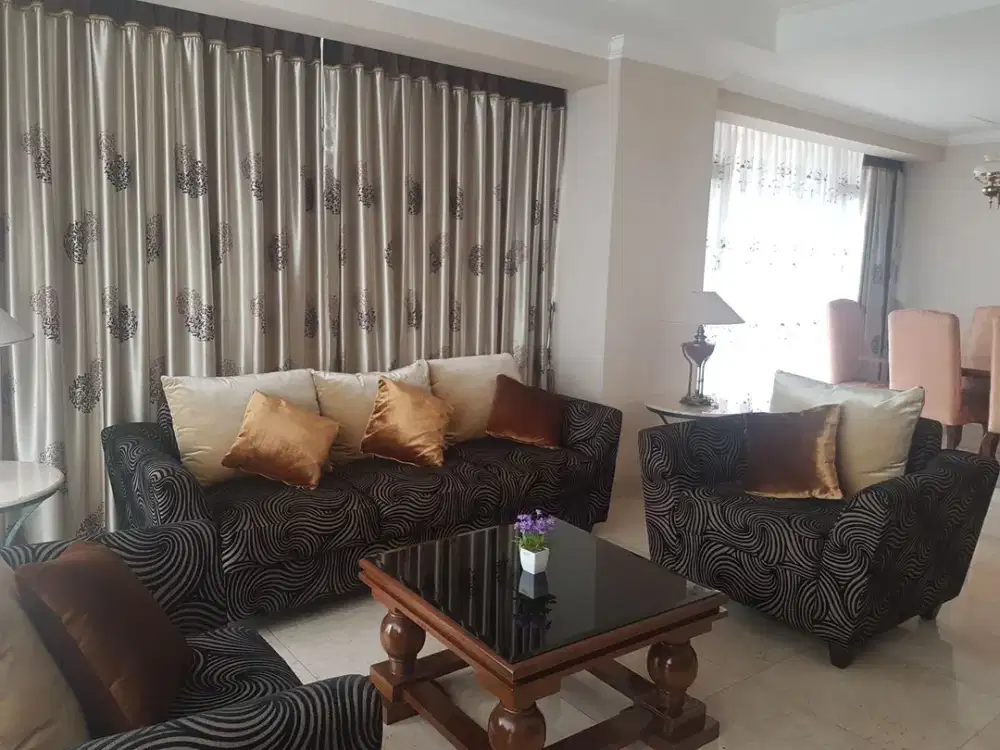 Disewakan apartemen Istana Sahid 3BR furnished harga fasilitas terbaik