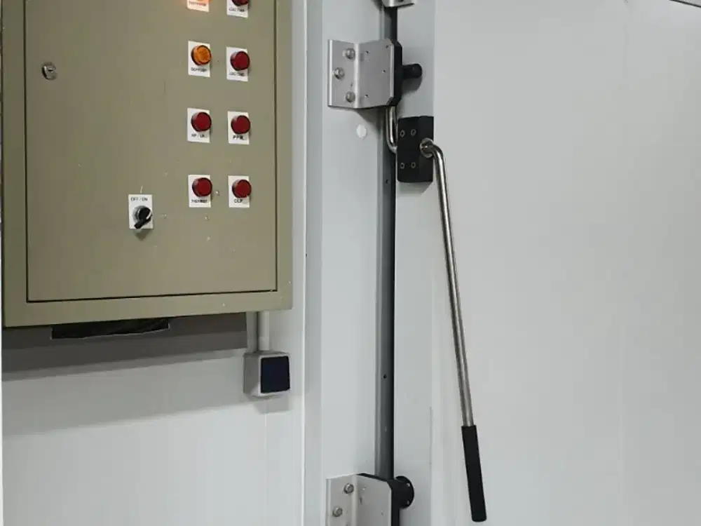 DIJUAL CEPAT! Bangunan Multifungsi Kantor, Tempat Produksi, Gudang