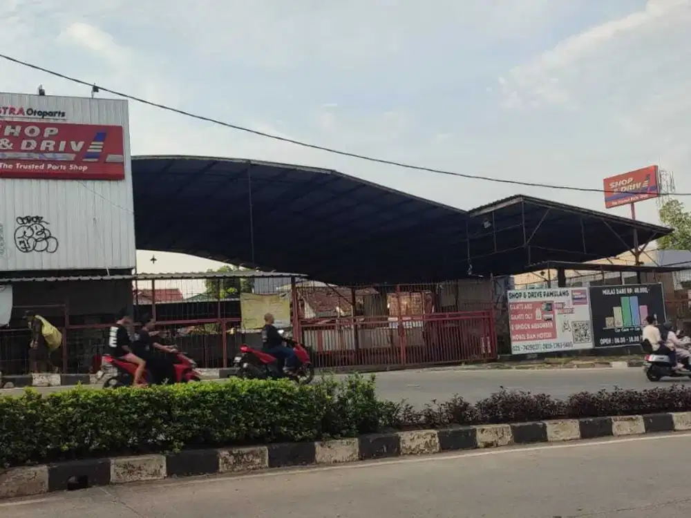 Dijual Tanah + Bangunan Usaha di Pamulang – Shop & Drive Aktif