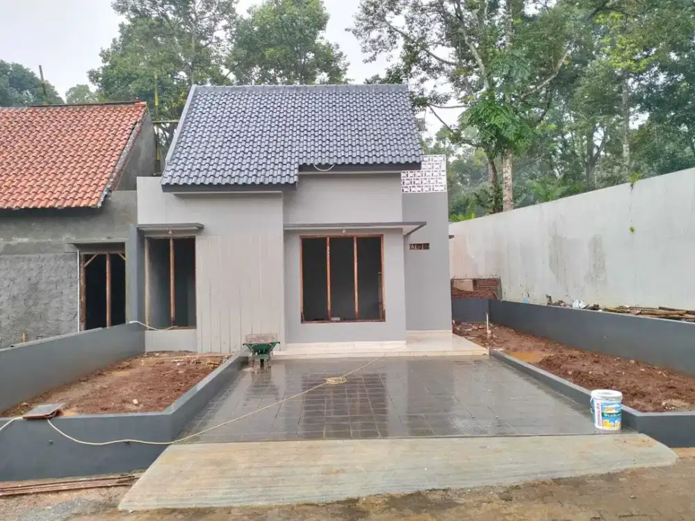 Rumah siap huni lokasi strategis di Unnes Gunungpati