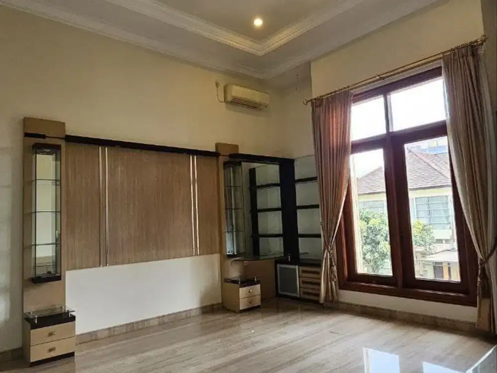 Dijual rumah istana dieng isdi malang murah tapi mewah