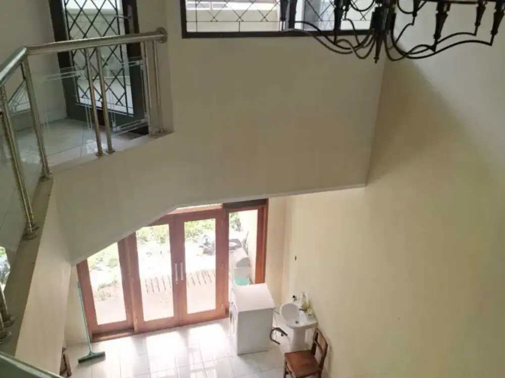 Dijual Rumah 2 Lantai Siap Huni DI Cipaku Indah 2 Bandung