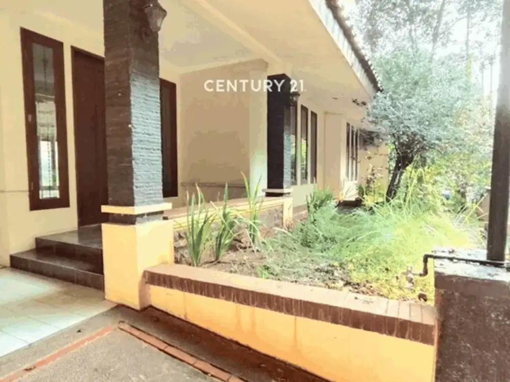 Rumah Terawat 2 Lantai River Park Bintaro  6523