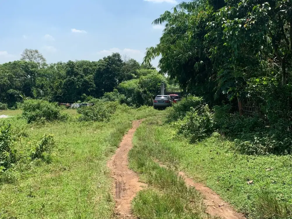 Tanah Cikeusal Serang Akses Kontainer 40 Feet