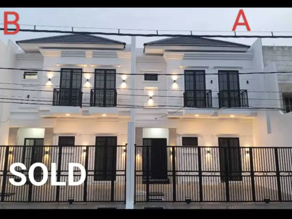 DIJUAL RUMAH GRESS AMERICAN STYLE SUTOREJO TIMUR