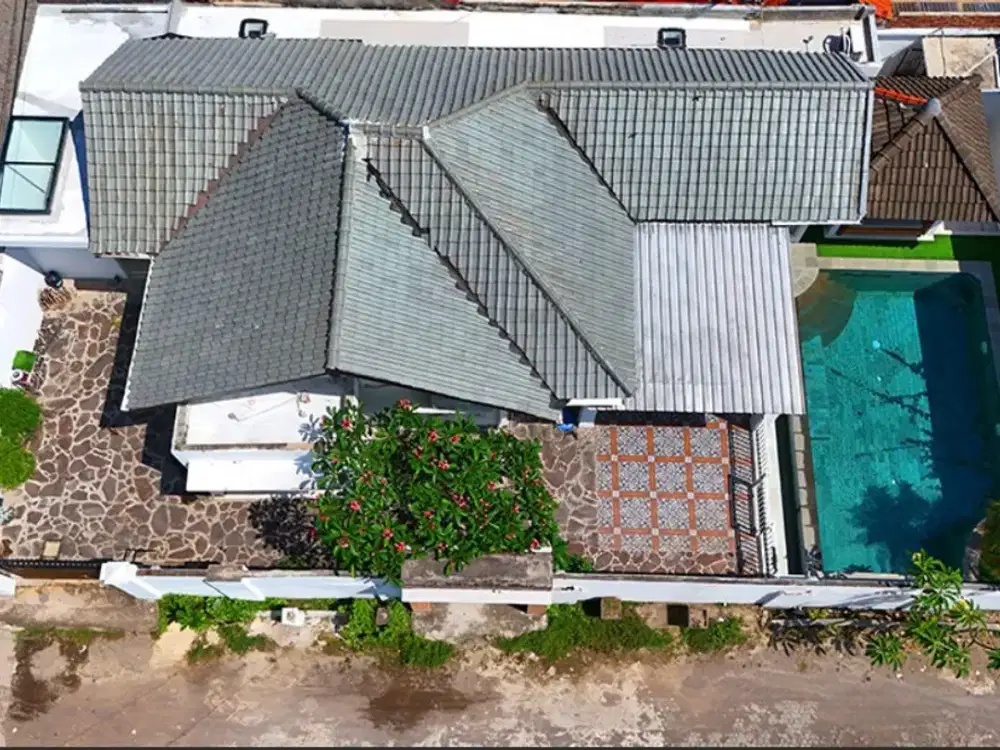 Villa dengan kolam renang pribadi di green valley Senggigi