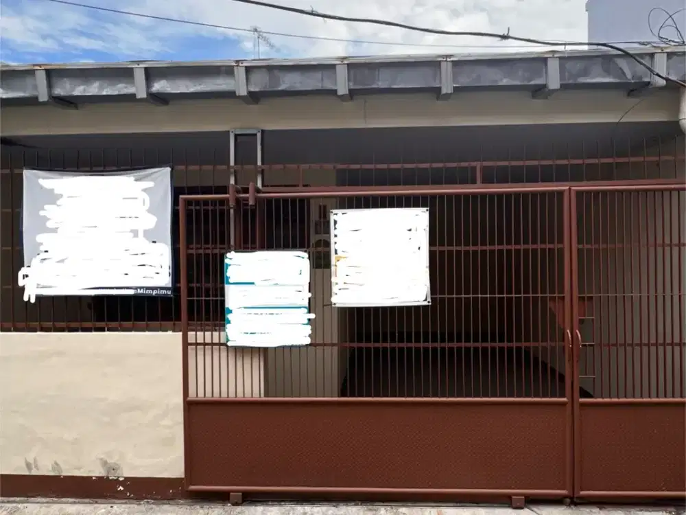 Di Jual Murah Rumah 6x15 1 1/2Lantai di Angke