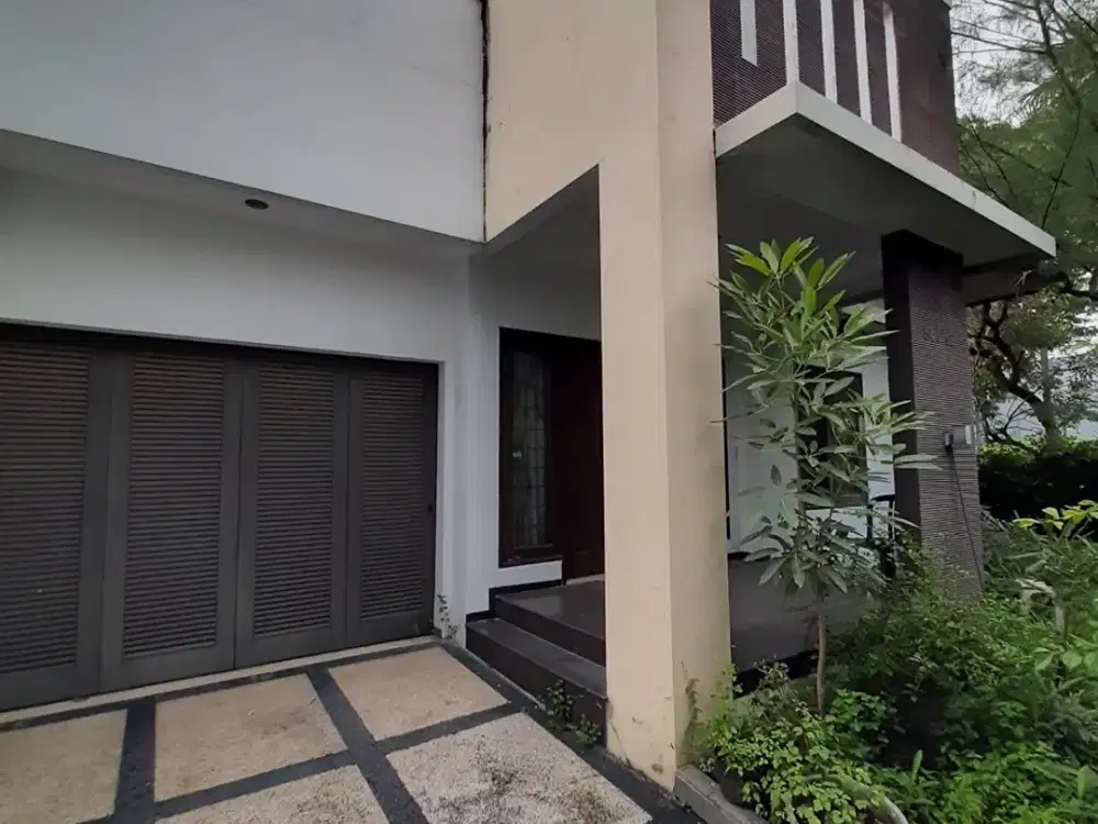 Rumah Eastwood Taman Puspa Raya Citraland