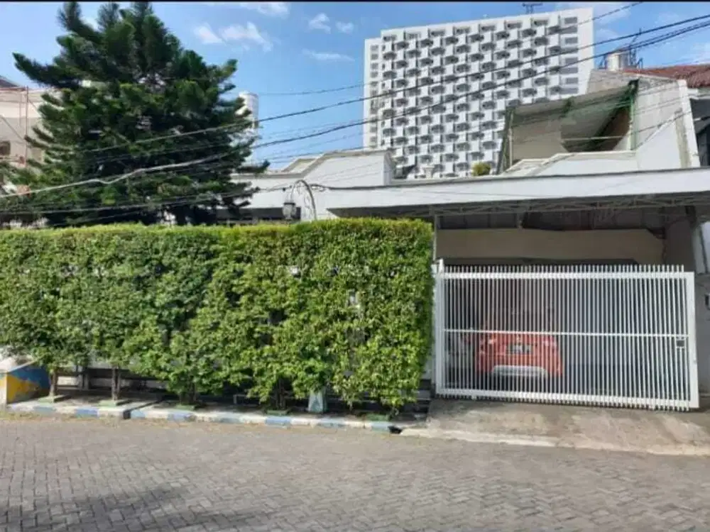 Rumah Dijual 1,5 Lantai Manyar Kertoarjo