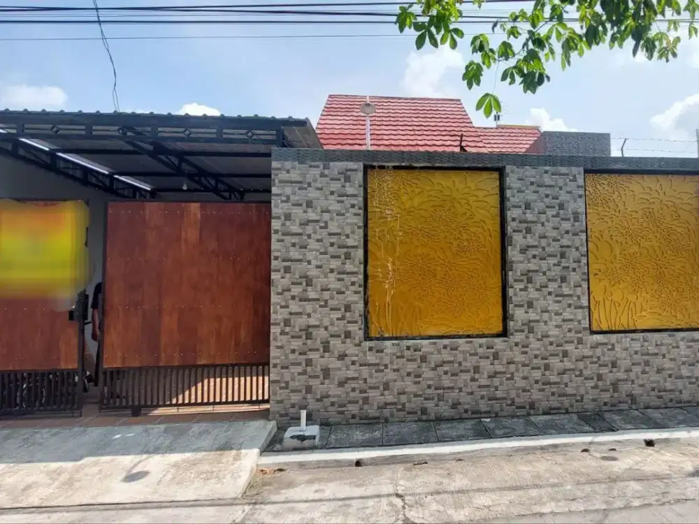 Rumah Strategis Tepi Jln Ramai Dekat Solobaru