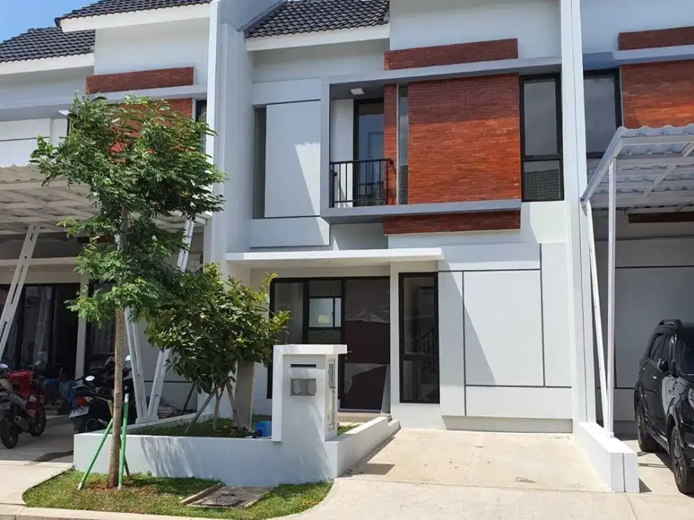 Rumah Bagus 2 Lantai di Greenara, Harapan Indah