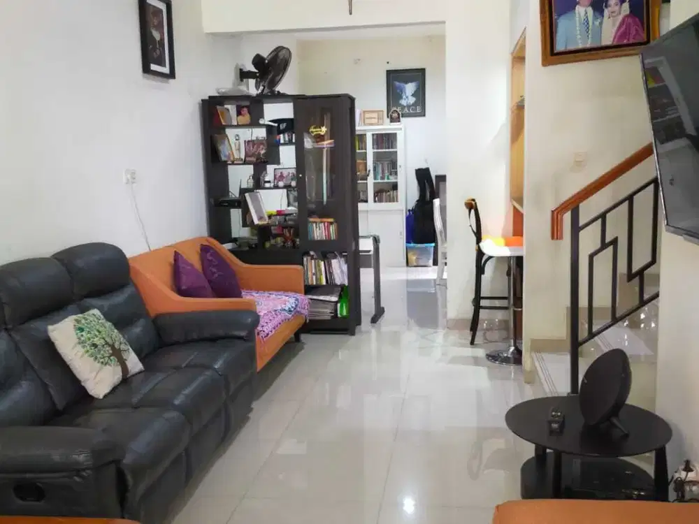 Dijual Rumah Dekat Dengan Gerbang Tol dan Menarik di Metland Menteng