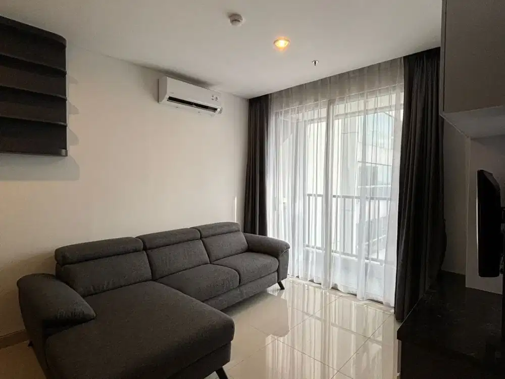 Apartemen 1 Bedroom The Newton 1 FF High Floor