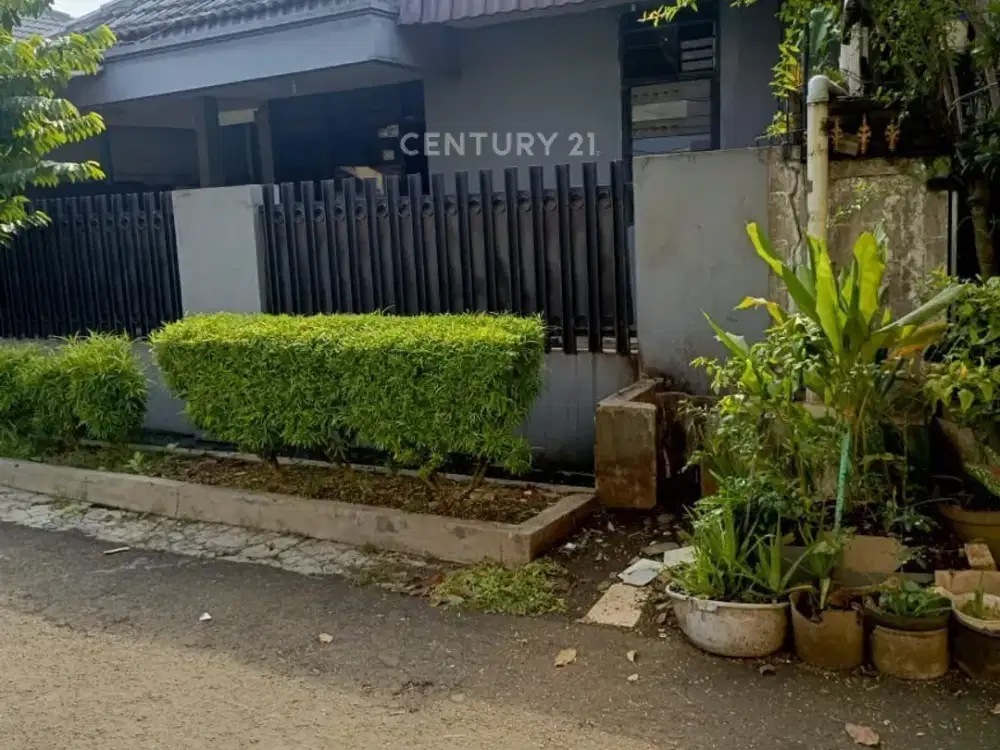 Rumah Luas 150 Tanah Luas Di Komplek Bukit Cirendeu Sc16732