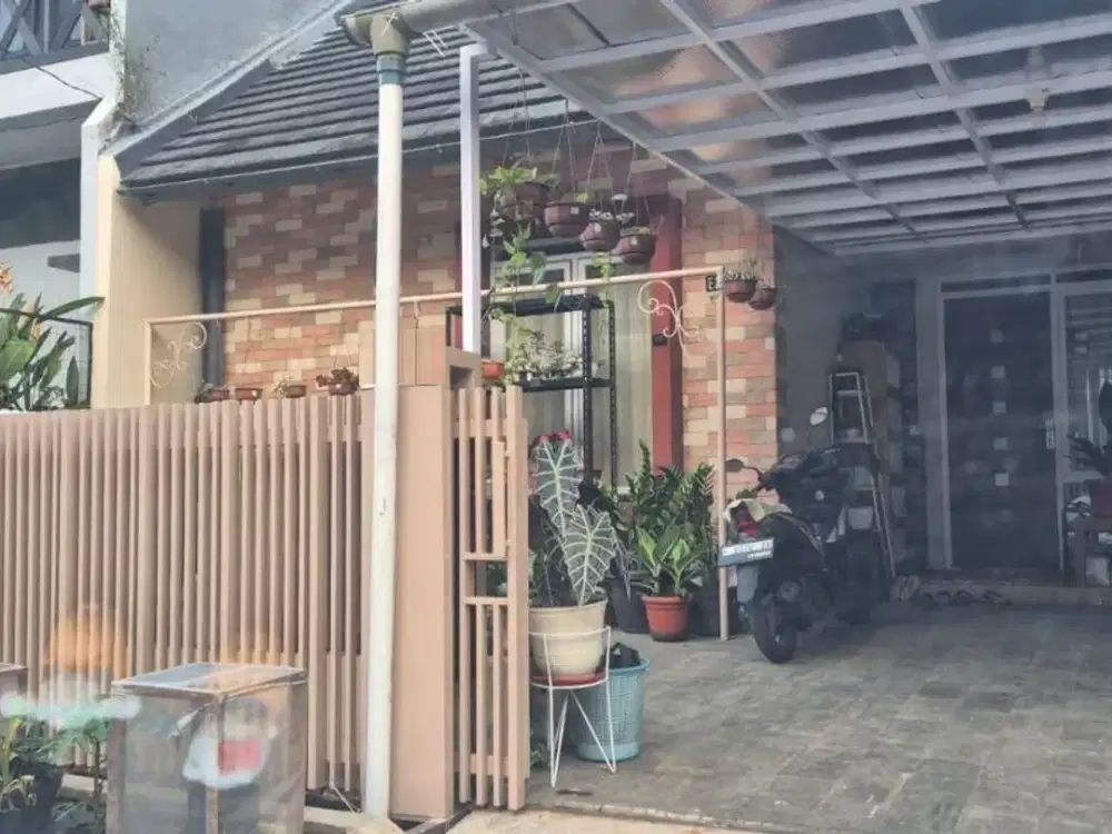 Rumah Minimalis di Komplek Taman Melati Pasir Impun