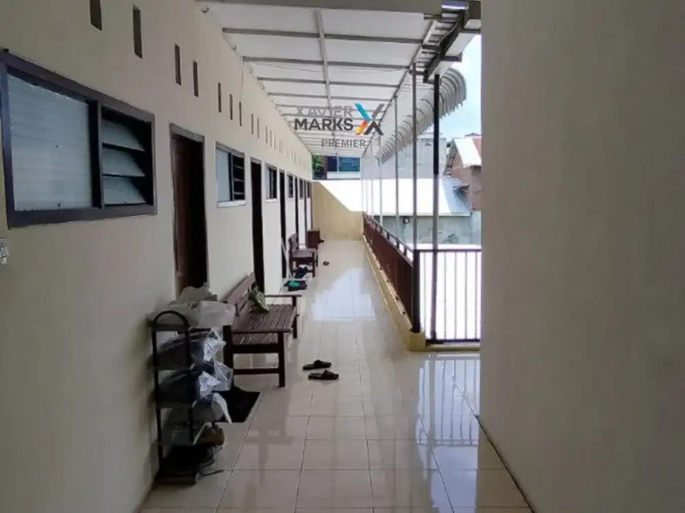 DIJUAL RUANG USAHA STRATEGIS PUSAT KOTA KEPANJEN NOL BONUS RUMAH kos