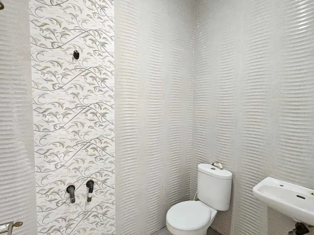 Rumah Mewah Siap Huni Cisaranten