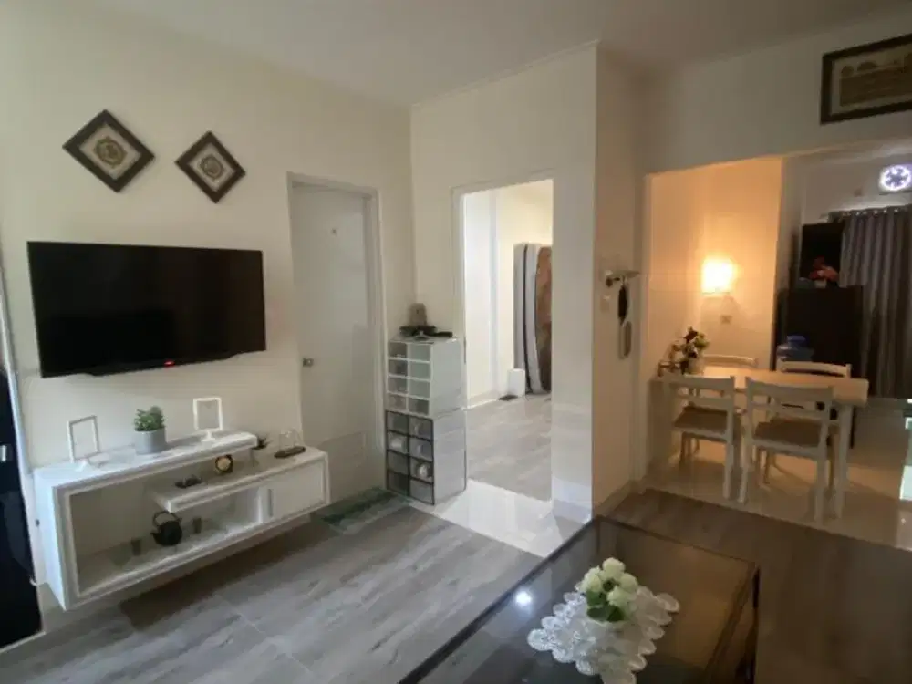 Dijual Rumah dekat Club House di Cluster Martinez Gading Serpong